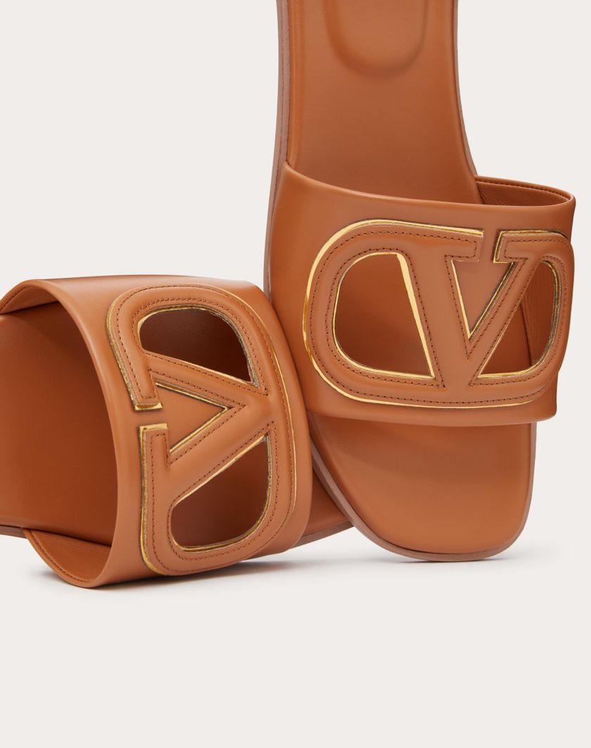VLOGO CUT-OUT CALFSKIN SLIDE SANDAL - Image 3